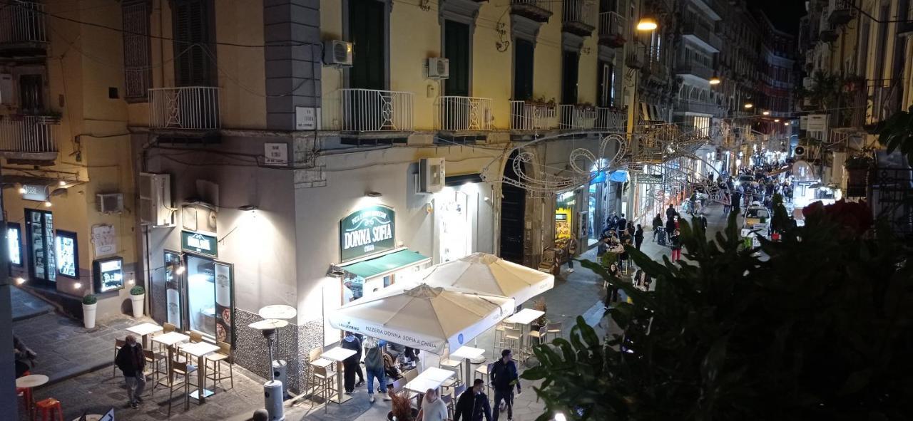 La Residenza Napoli Chiaia Short Let Apartment Superior Via Chiaia 82 Exterior photo